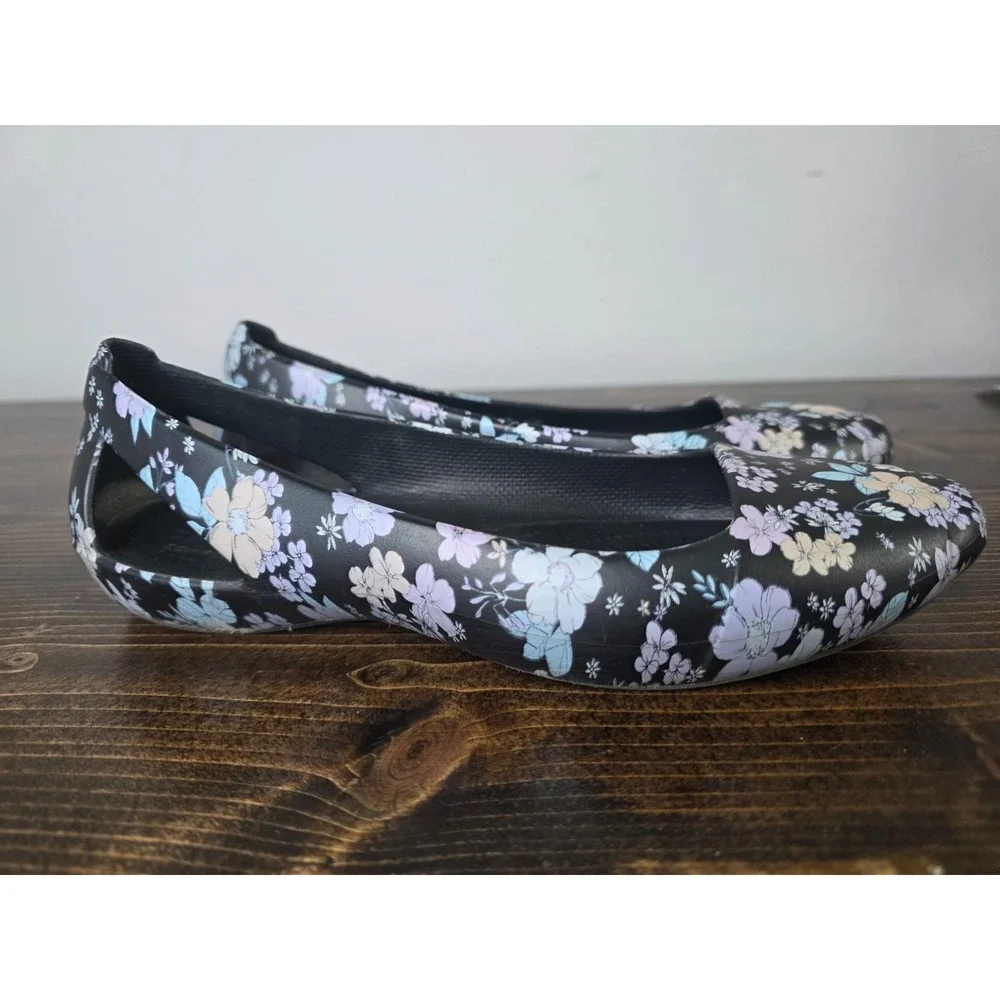 Crocs Women's Shoes Size 7 Floral Black Purple Slingback Slip On Flat‎ Ballet